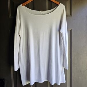 Fascination medium loose fit white long sleeve